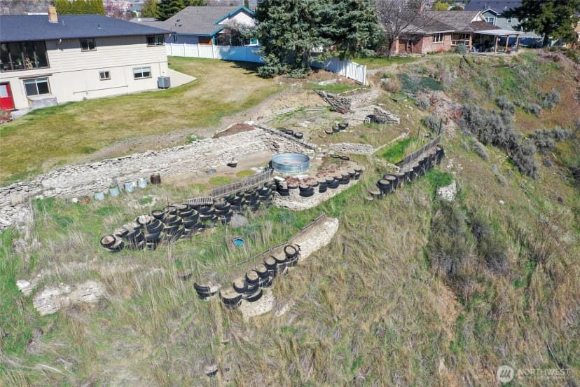 Property photo for 644 Dewberry Avenue E, Omak photo 36