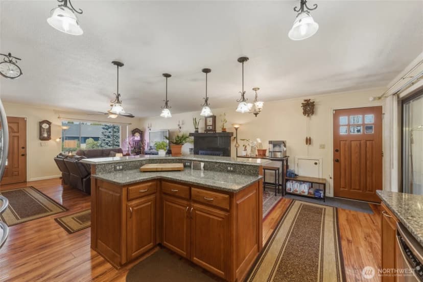 Property photo for 1140 Se Colonial Drive, College Place photo 6
