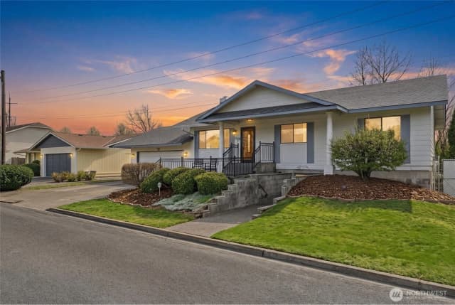 Property photo for 1140 Se Colonial Drive, College Place