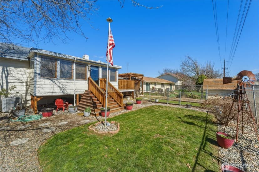 Property photo for 1140 Se Colonial Drive, College Place photo 34
