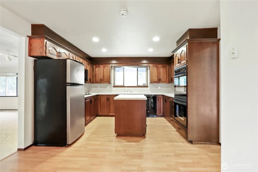 Property photo for 17415 79th Avenue E, Puyallup photo 8