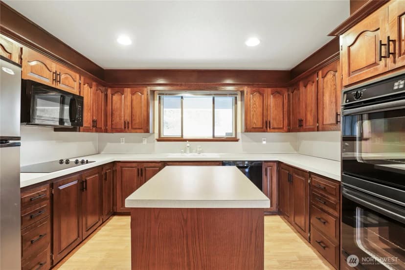 Property photo for 17415 79th Avenue E, Puyallup photo 9