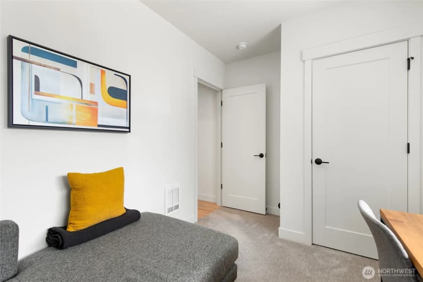 Property photo for 2441 Nw 61st Street #c, Seattle photo 22