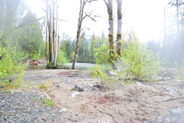 Property photo for 0 Old Cascade Hwy, Skykomish photo 3