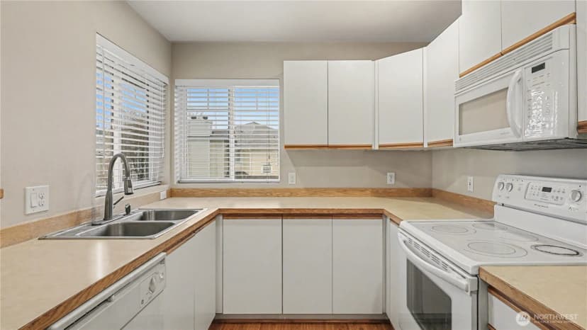 Property photo for 5819 S 232nd Place #8-3, Kent photo 8