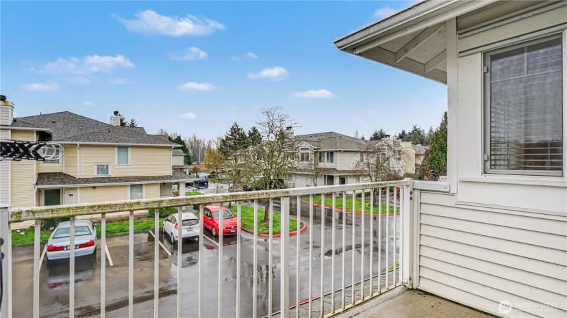 Property photo for 5819 S 232nd Place #8-3, Kent photo 22