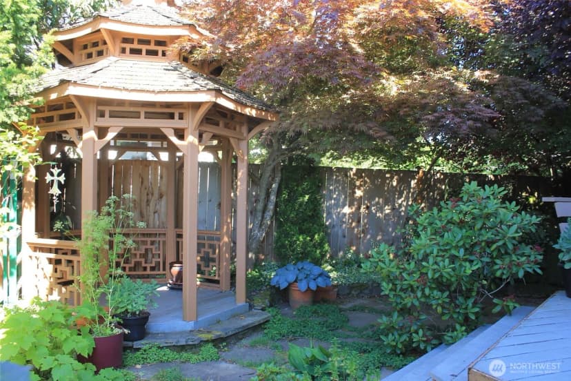 Property photo for 7606 19th Street W, Tacoma photo 34