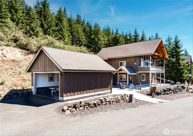 Property photo for 600 Paintbrush Lane, Ronald photo 4