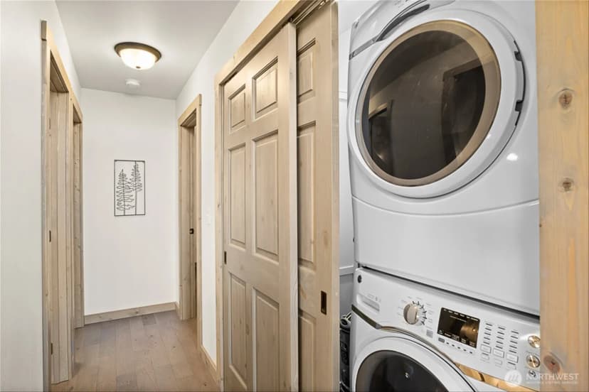 Property photo for 600 Paintbrush Lane, Ronald photo 21