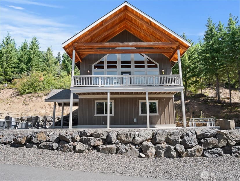 Property photo for 600 Paintbrush Lane, Ronald photo 6