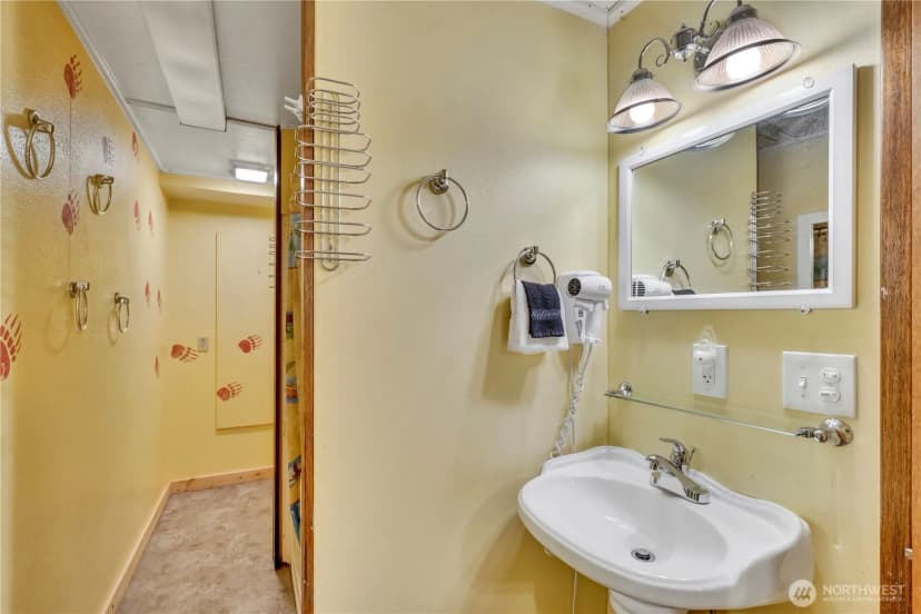 Property photo for 2263 Pine Tree Road, Leavenworth photo 27