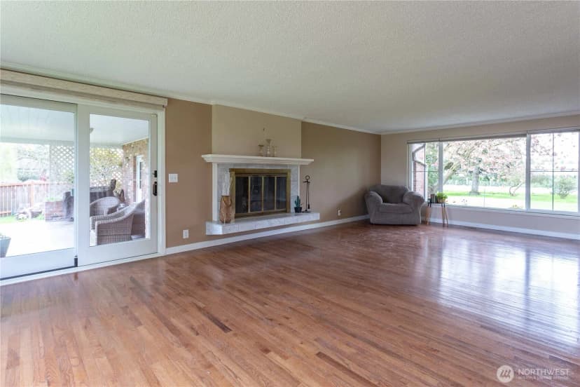 Property photo for 17711 Mclean Road, Mount Vernon photo 8