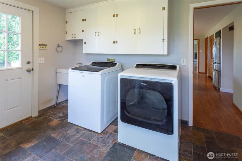 Property photo for 17711 Mclean Road, Mount Vernon photo 14