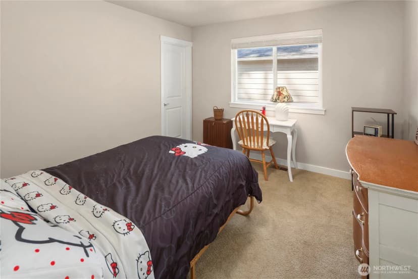 Property photo for 11815 26th Drive Se, Everett photo 28