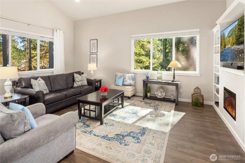 Property photo for 11815 26th Drive Se, Everett photo 6