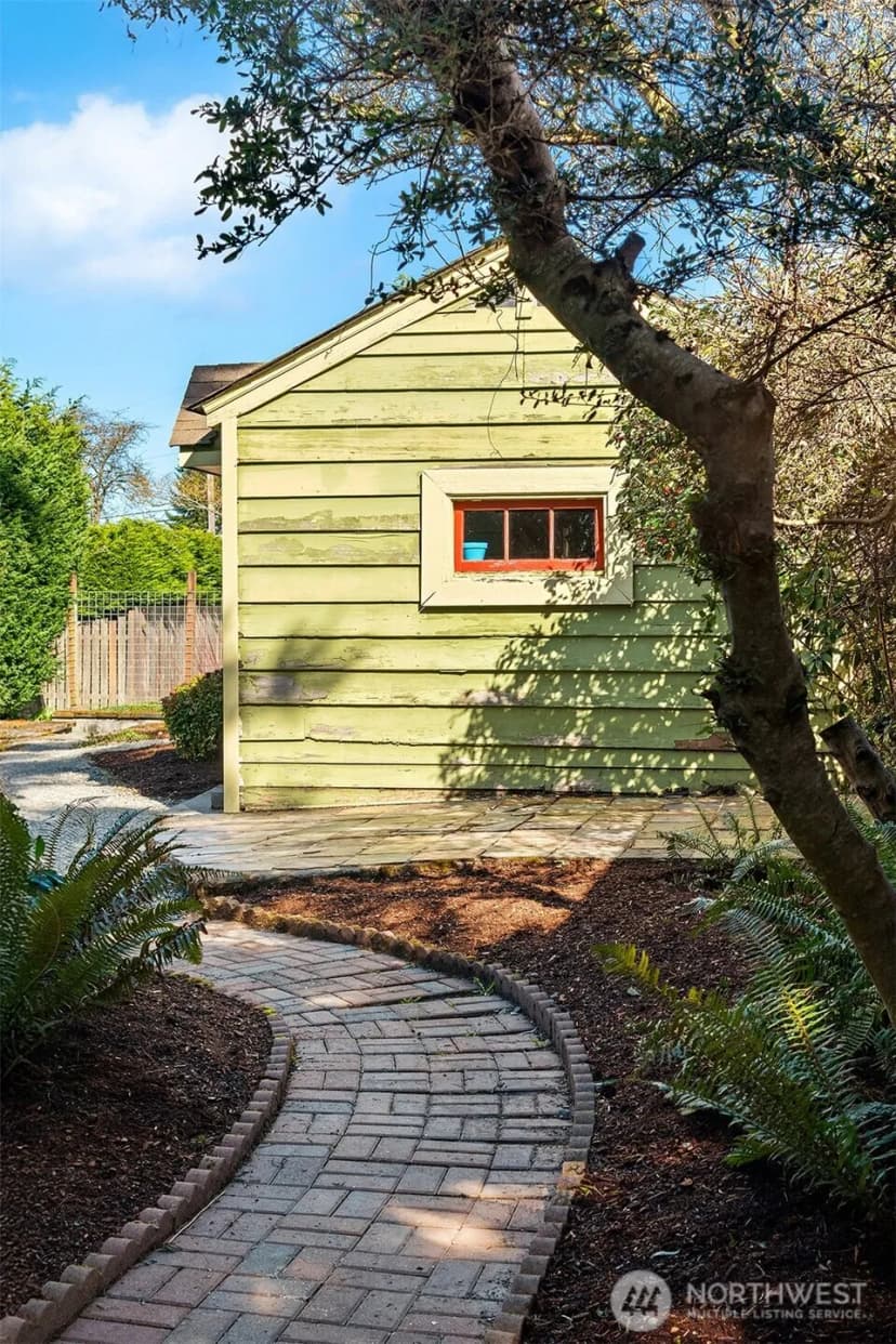 Property photo for 3546 Sw 99th Street, Seattle photo 19
