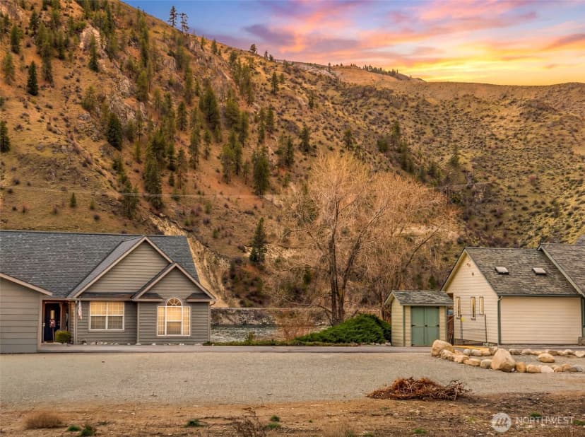 Property photo for 3878 Stayman Flats Road, Chelan photo 35