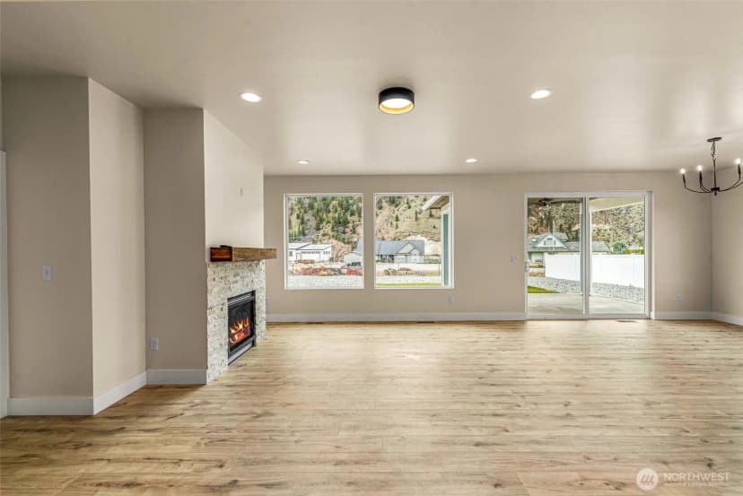 Property photo for 3878 Stayman Flats Road, Chelan photo 5