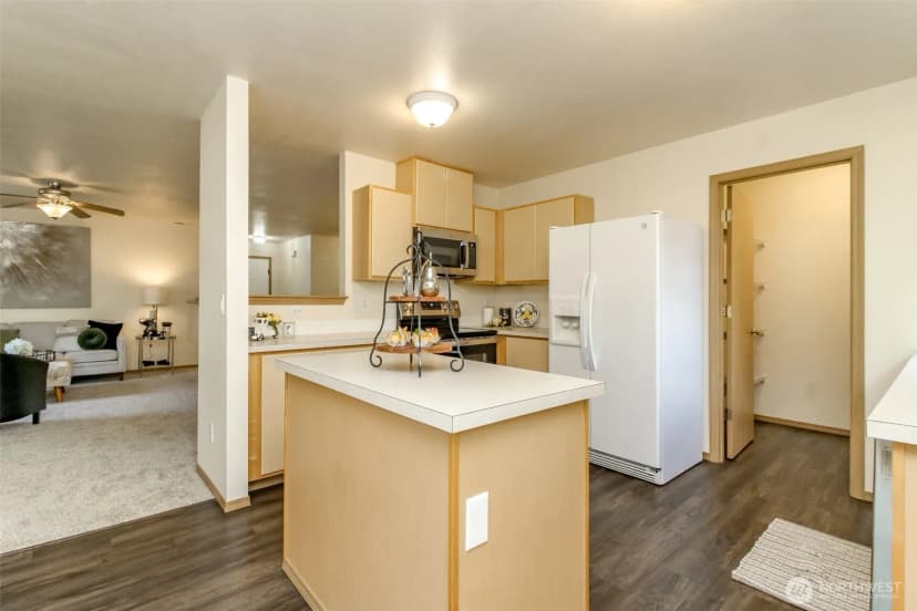 Property photo for 8521 175th Street Ct E, Puyallup photo 7