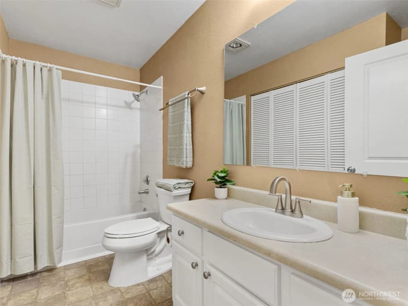 Property photo for 31500 33rd Place Sw #g202, Federal Way photo 13