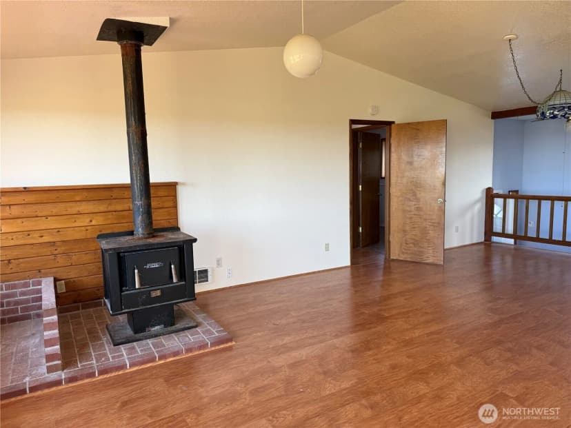 Property photo for 30011 G Street, Ocean Park photo 19
