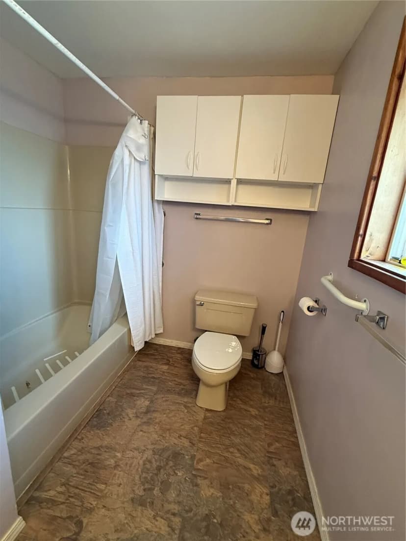 Property photo for 30011 G Street, Ocean Park photo 24