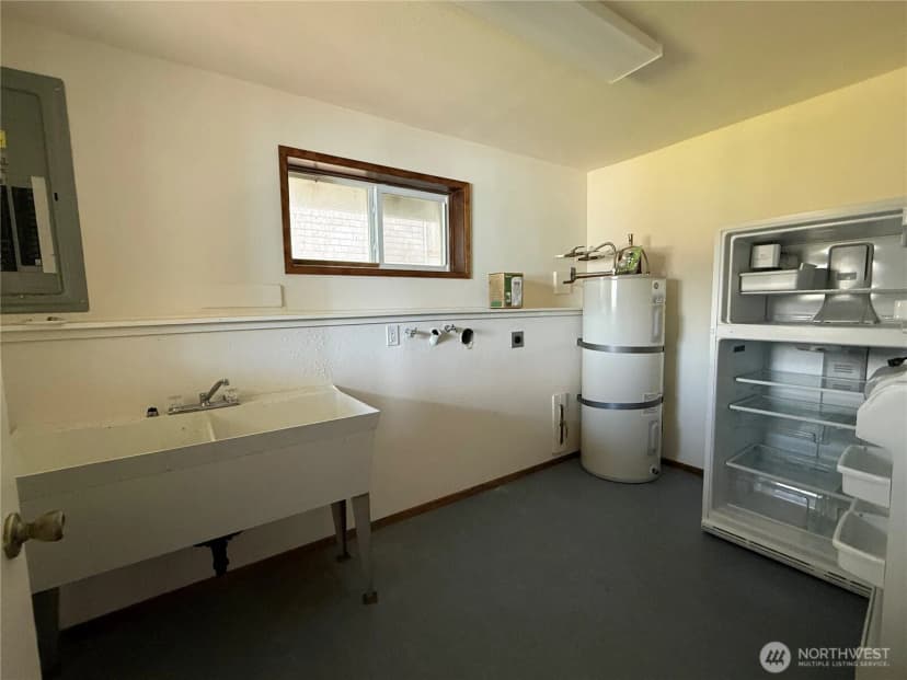 Property photo for 30011 G Street, Ocean Park photo 36