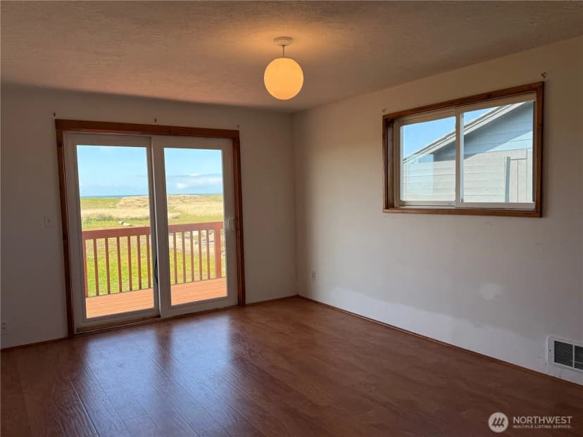 Property photo for 30011 G Street, Ocean Park photo 22