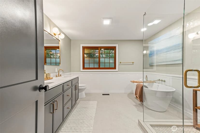 Property photo for 15817 Se Newport Way, Bellevue photo 16