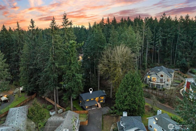 Property photo for 15817 Se Newport Way, Bellevue photo 30