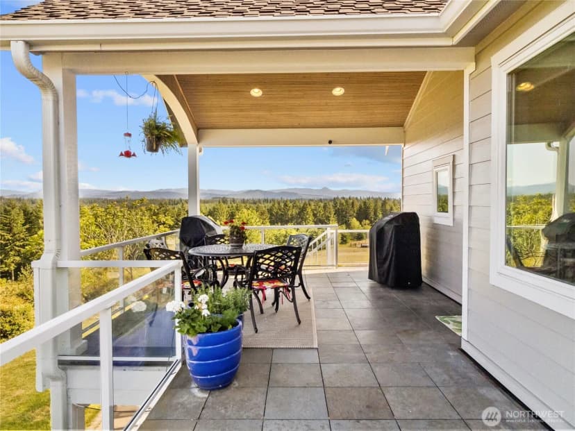 Property photo for 2510 Cascade Drive E, Roy photo 38
