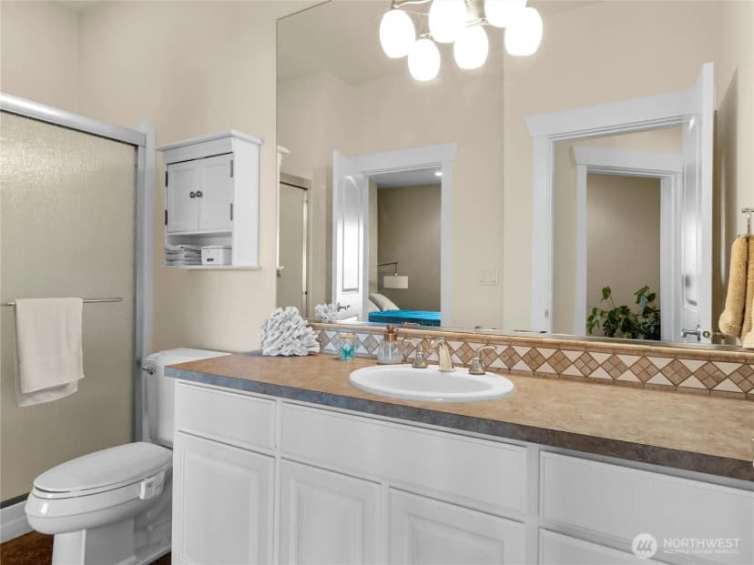 Property photo for 2510 Cascade Drive E, Roy photo 35