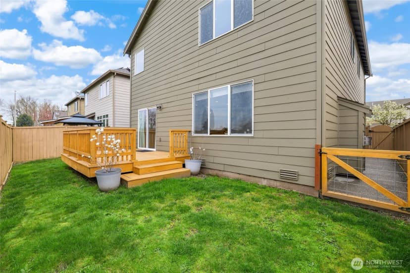 Property photo for 3916 61st Avenue E, Fife photo 30