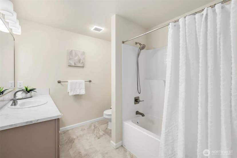 Property photo for 3916 61st Avenue E, Fife photo 22
