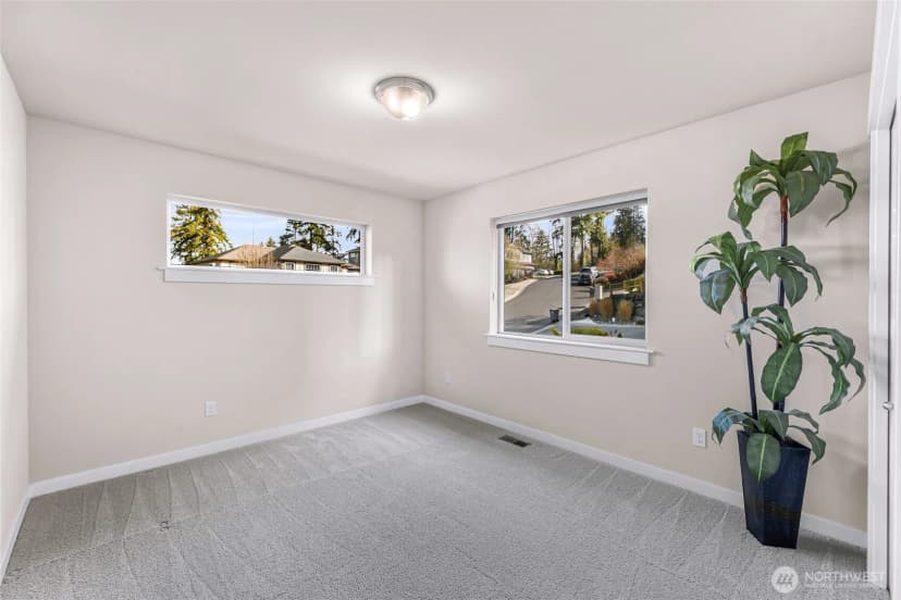 Property photo for 4808 Hunttings Lane, Mukilteo photo 25