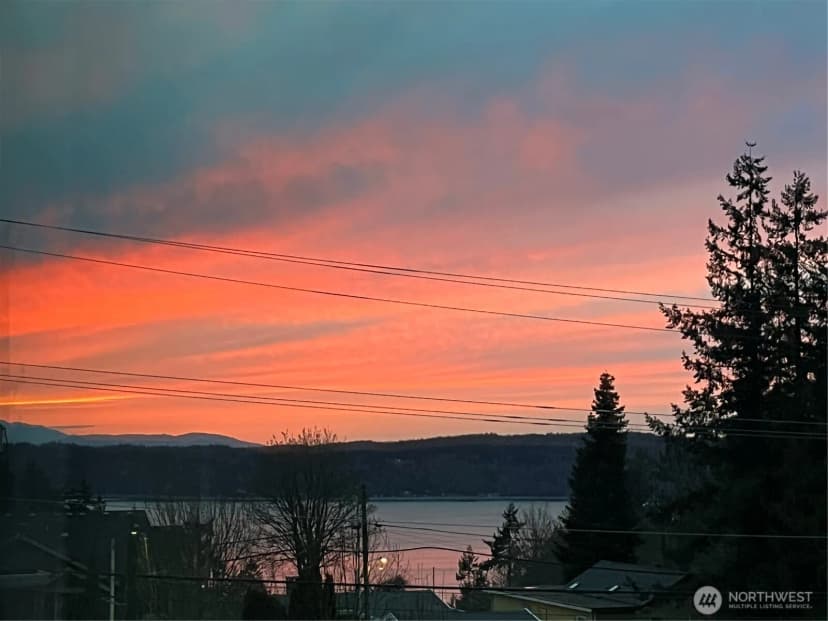 Property photo for 4808 Hunttings Lane, Mukilteo photo 36