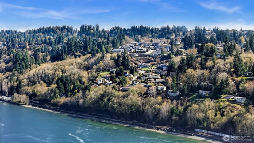 Property photo for 4808 Hunttings Lane, Mukilteo photo 39