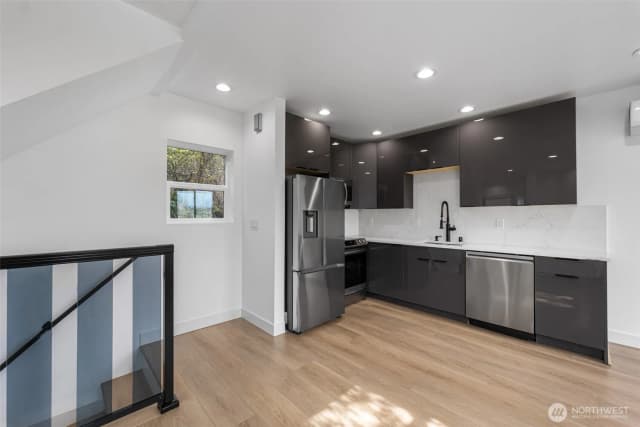 Property photo for 4047 25th Avenue W, Seattle photo 5