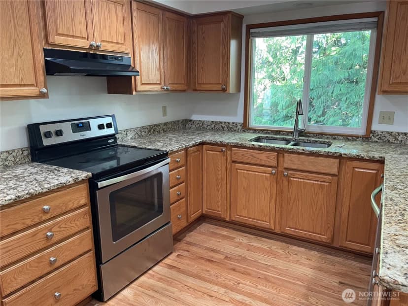 Property photo for 7016 Osprey Circle, Bremerton photo 8