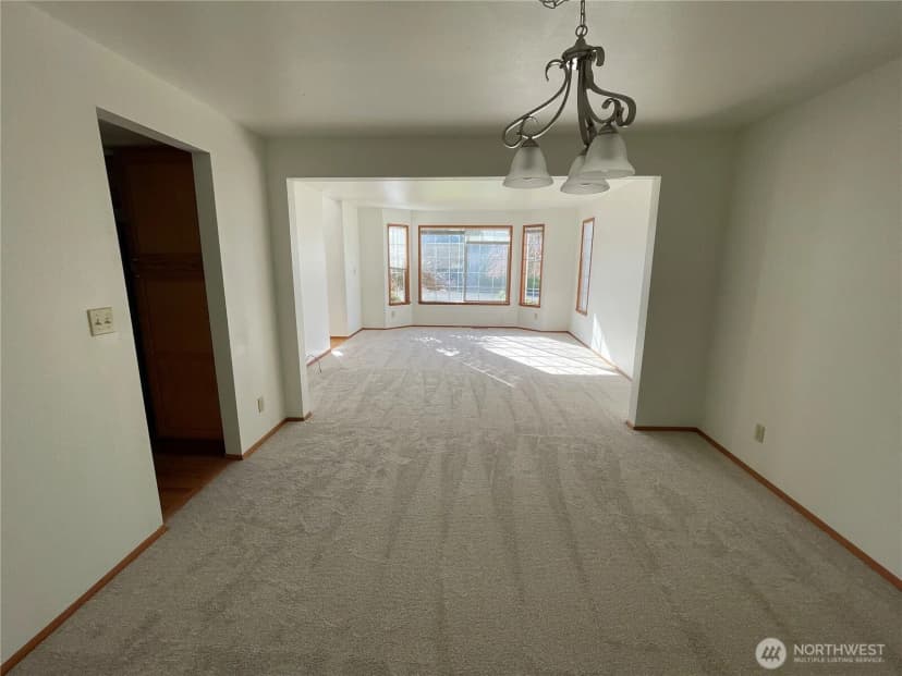 Property photo for 7016 Osprey Circle, Bremerton photo 11
