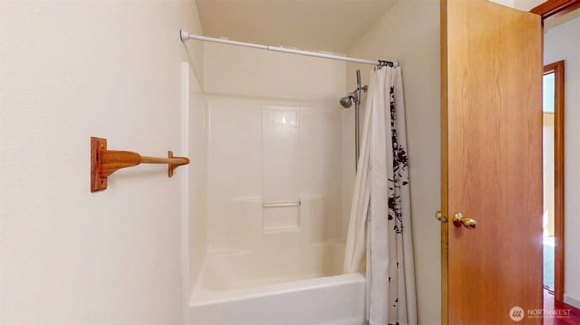 Property photo for 16 River Overlook Street, Omak photo 15