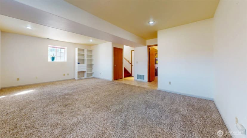 Property photo for 16 River Overlook Street, Omak photo 24