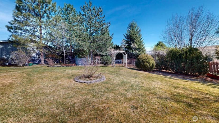 Property photo for 16 River Overlook Street, Omak photo 37