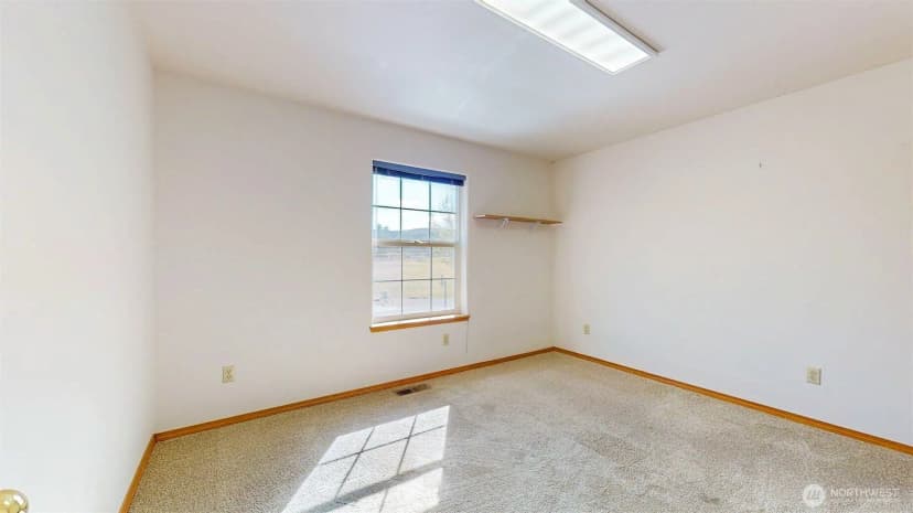 Property photo for 16 River Overlook Street, Omak photo 19