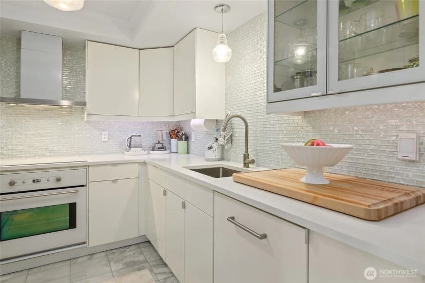 Property photo for 135 N 46th Street #101, Seattle photo 5