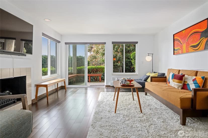Property photo for 135 N 46th Street #101, Seattle