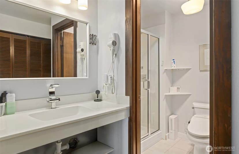 Property photo for 135 N 46th Street #101, Seattle photo 13