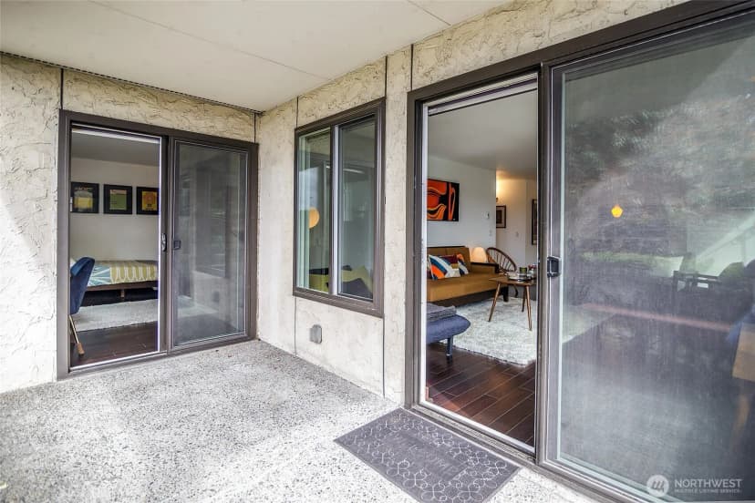 Property photo for 135 N 46th Street #101, Seattle photo 14