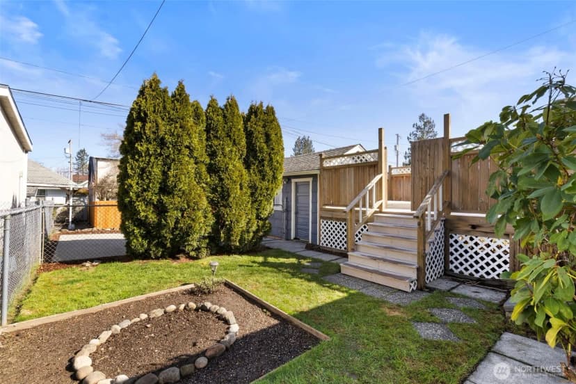 Property photo for 1740 4th Street, Bremerton photo 16