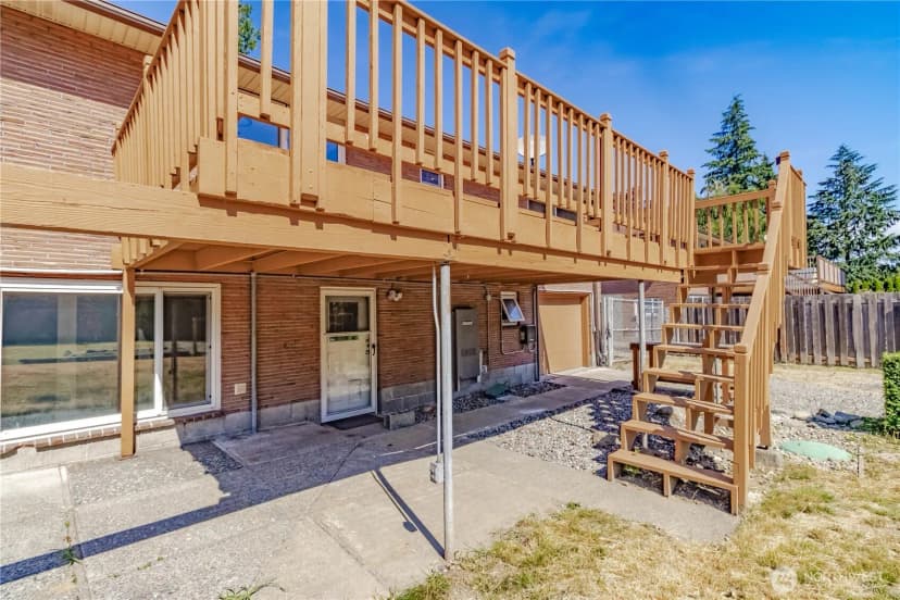 Property photo for 11834 8th Avenue S, Seattle photo 26